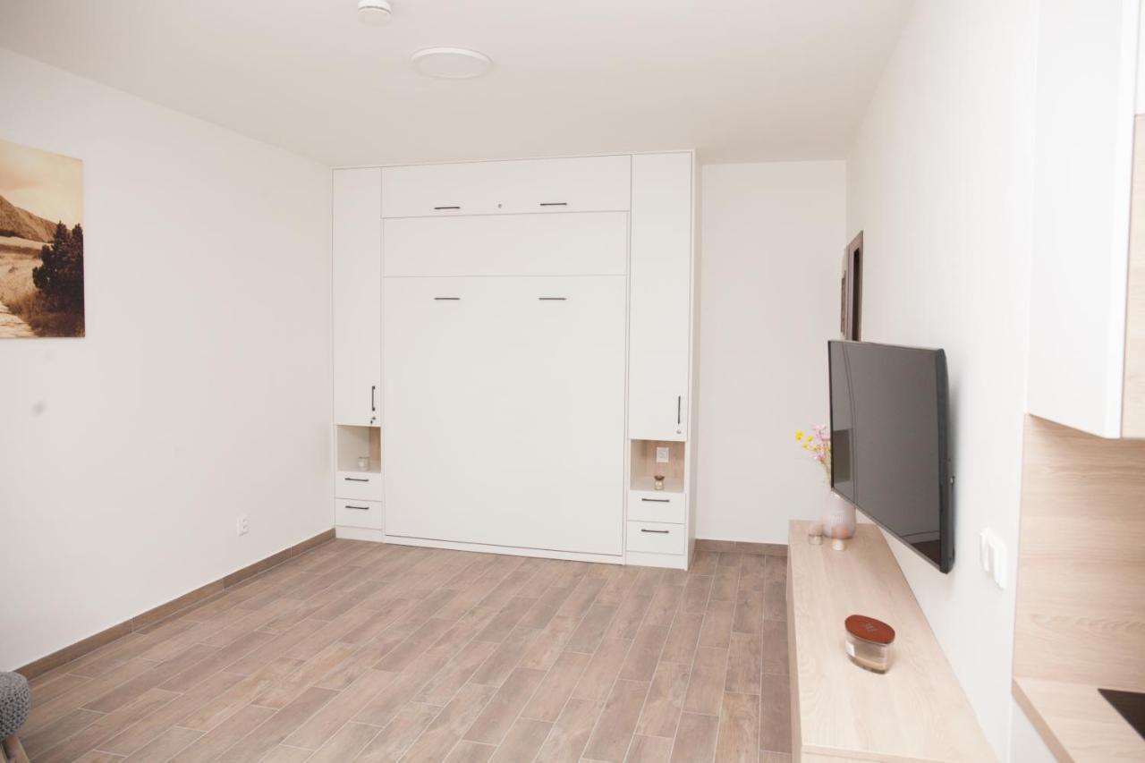 Apartman Horni Misecky J4 Dış mekan fotoğraf